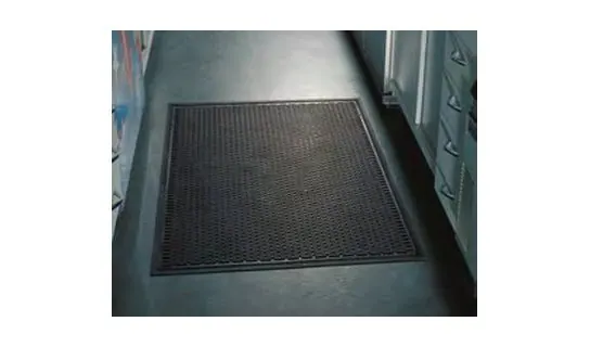 SuperScrape Mat (Anti-fatigue) – Dustshield · Anti-slip mats